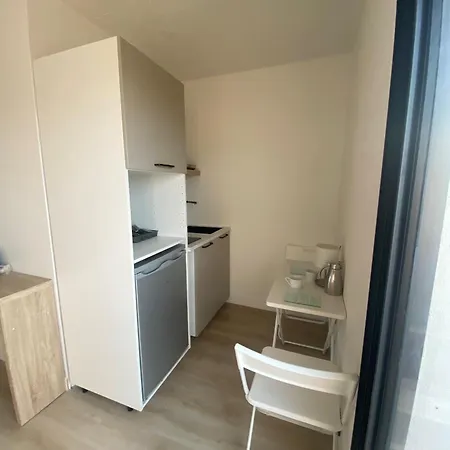 Emeraudes Vue Avec Piscine Fond Apartment *